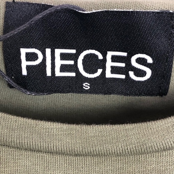 PIECES olive green padded shoulder mini T-shirt dress. - Picture 5 of 11